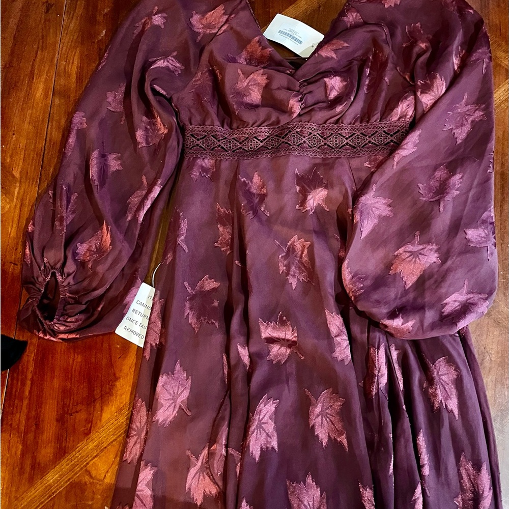 Joyfolie Elegant Burgundy Dress size S